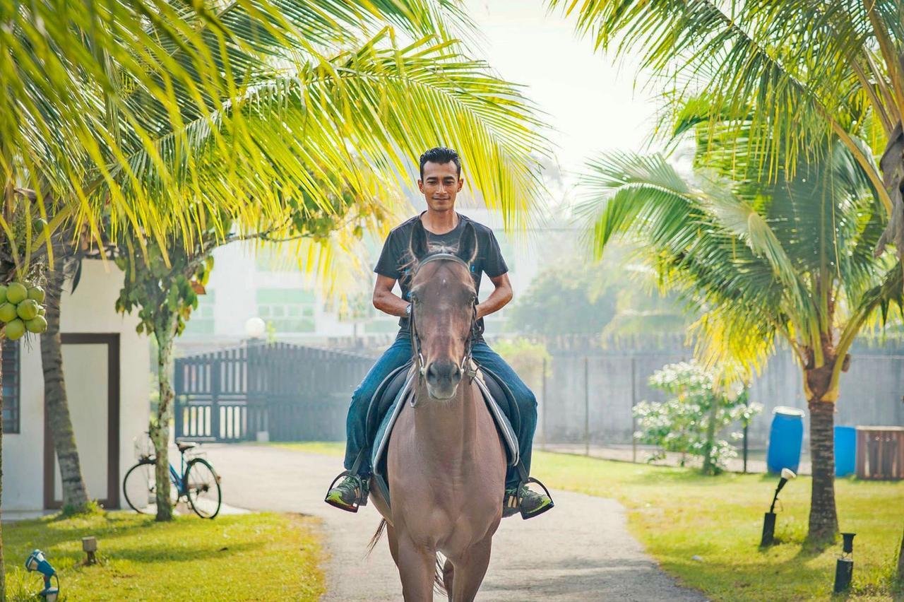 Sinar Eco Resort Kampong Bukit Panjang Zewnętrze zdjęcie